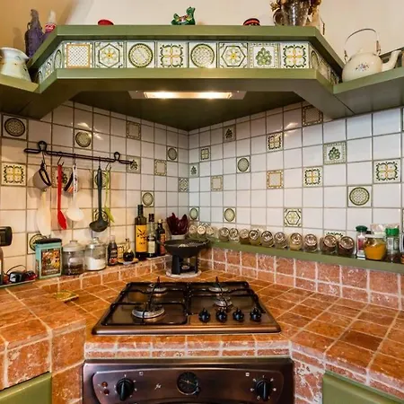 Lägenhet Casa D'epoca Nel Centro Di Aosta