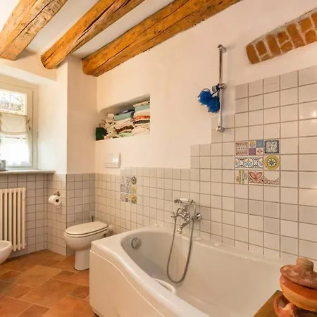Lägenhet Casa D'epoca Nel Centro Di