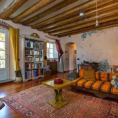 Casa D'epoca Nel Centro Di